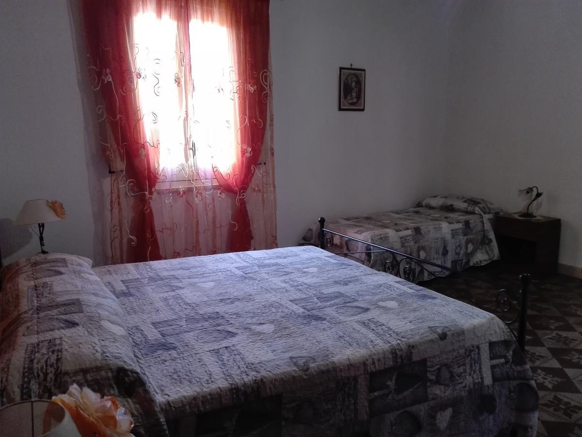 Le Case Di Zia Palma Custonaci Bagian luar foto
