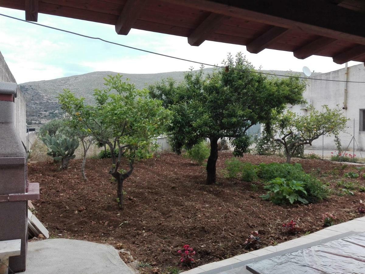 Le Case Di Zia Palma Custonaci Bagian luar foto